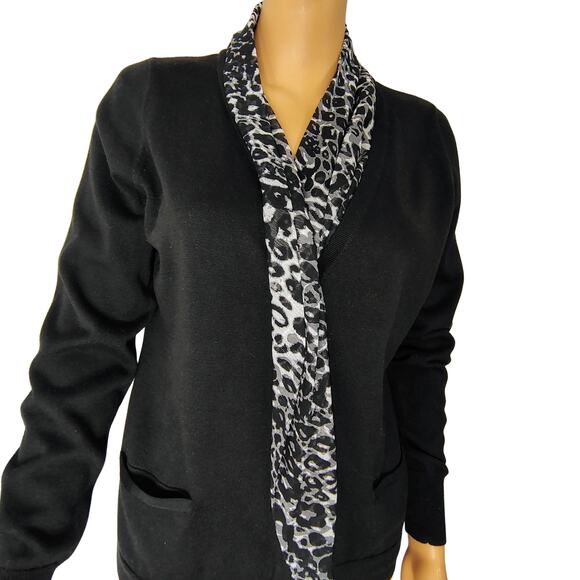 Tahari 100% Cotton Black Leopard Trim Button Front Cardigan Size Medium Petite - Picture 2 of 9